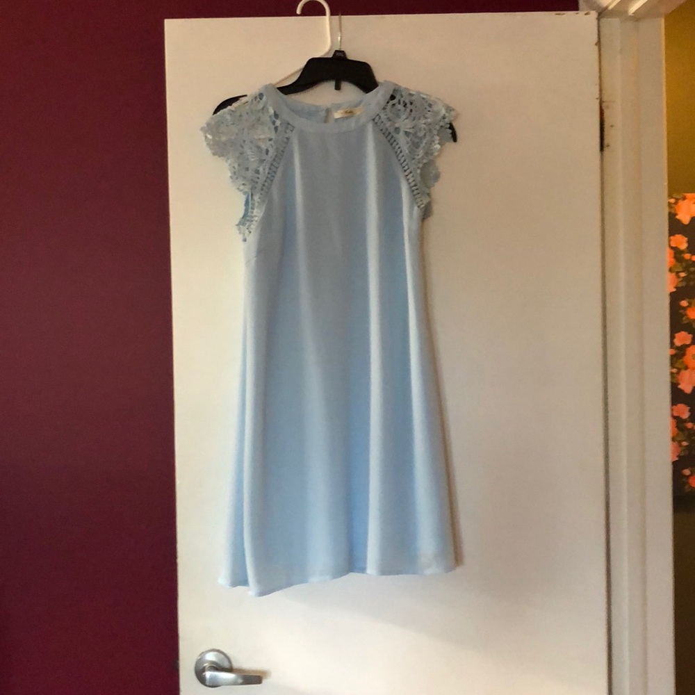 Lace cap sleeve shirt dress